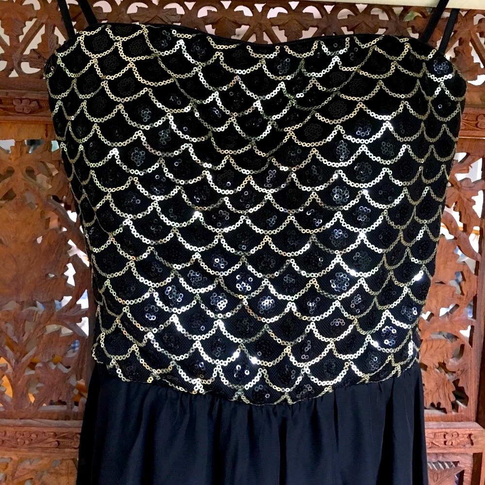 Strapless sequined black high low dress Love Reign